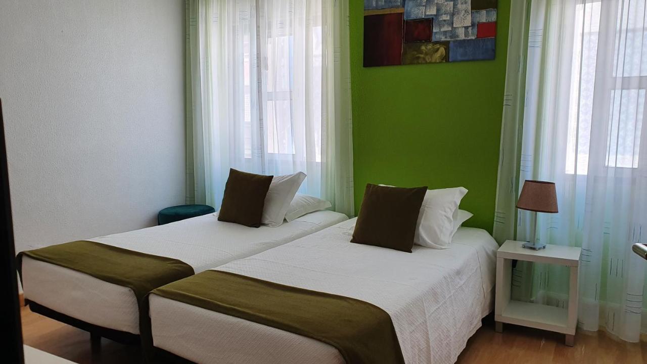 Hotel Palmeira Авиеро Екстериор снимка