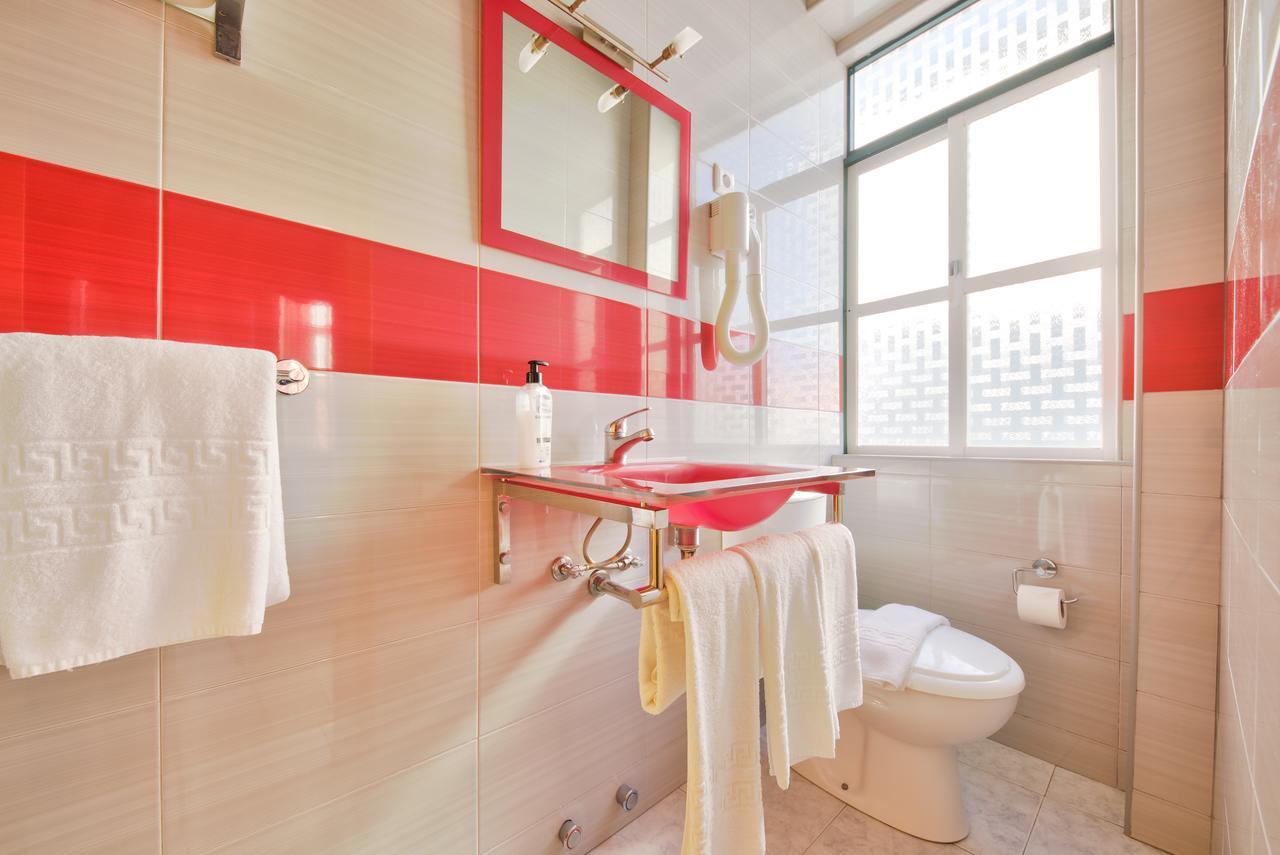 Hotel Palmeira Авиеро Екстериор снимка