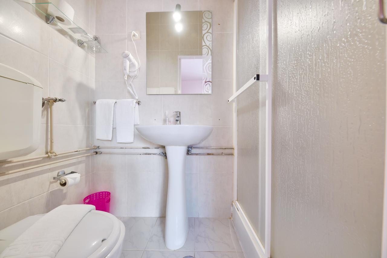 Hotel Palmeira Авиеро Екстериор снимка